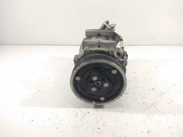 926000097R Renault (RVI)