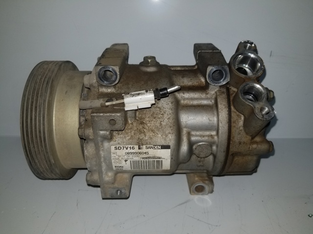 926000097R Renault (RVI)