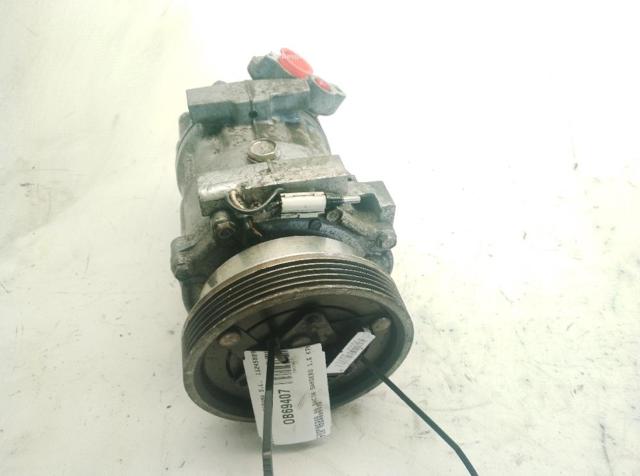 926000097R Renault (RVI)