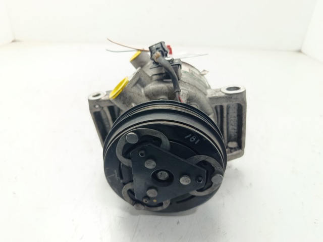 Sprężarka klimatyzacji 926000287R NISSAN