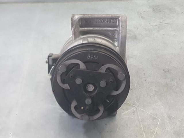 Sprężarka klimatyzacji 926000287R RENAULT
