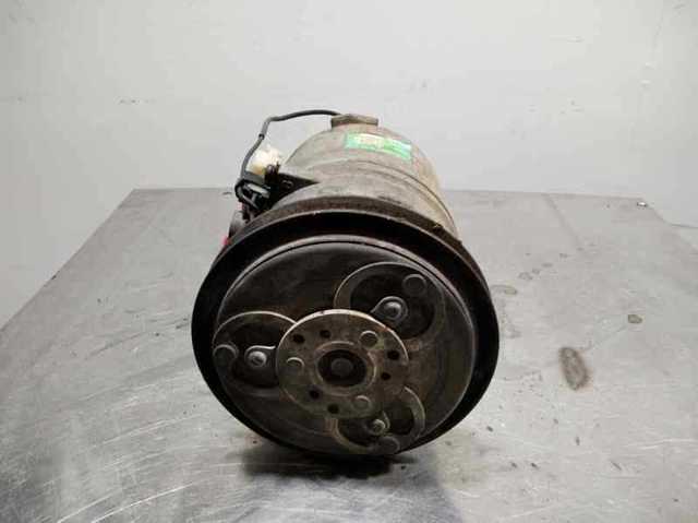 Sprężarka klimatyzacji 926000F001 NISSAN
