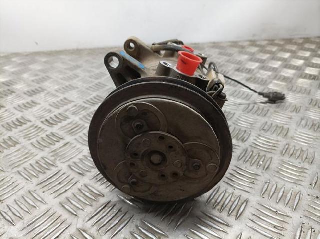 Sprężarka klimatyzacji 926000F001 NISSAN