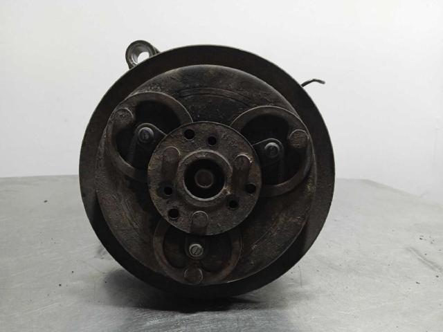 Sprężarka klimatyzacji 926000F001 NISSAN