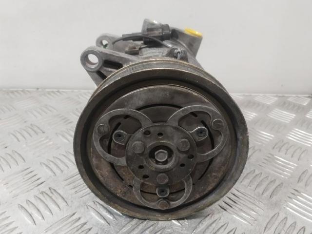 Sprężarka klimatyzacji 926000X010 NISSAN