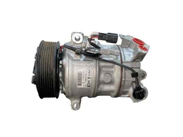 Sprężarka klimatyzacji 926001268R RENAULT