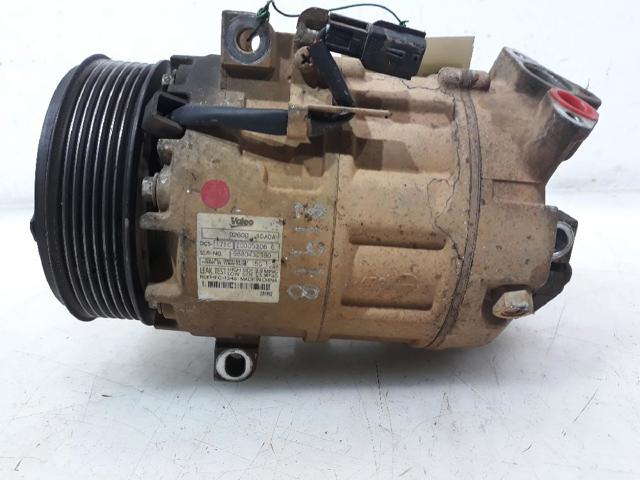 Sprężarka klimatyzacji 926001DA0A NISSAN