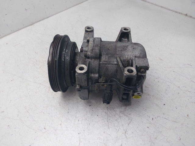 Sprężarka klimatyzacji 926002J004 NISSAN