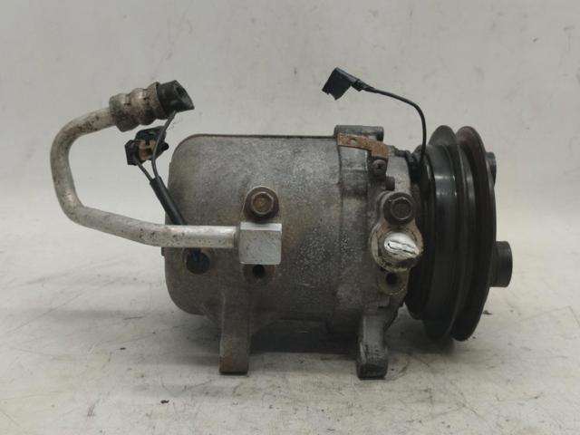 Sprężarka klimatyzacji 926002J603 NISSAN