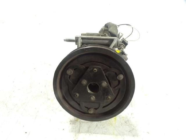 Sprężarka klimatyzacji 926003VC6B NISSAN