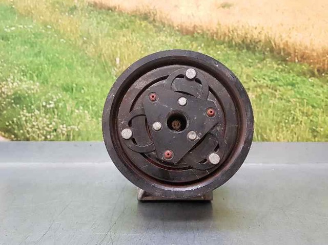 Sprężarka klimatyzacji 926003VC6B NISSAN