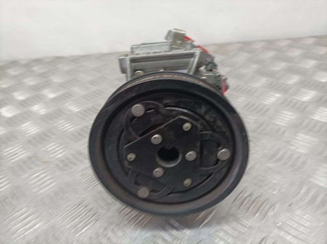 Sprężarka klimatyzacji 926003VC6B NISSAN