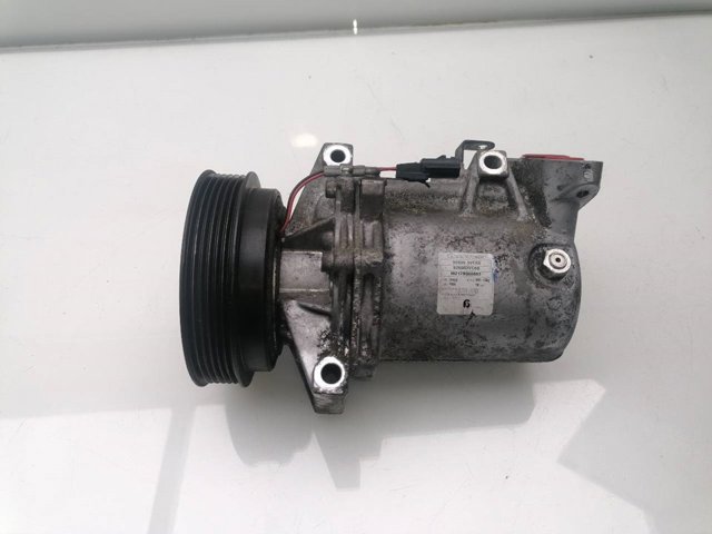 Sprężarka klimatyzacji 926003VC6B NISSAN