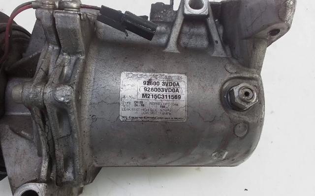 Sprężarka klimatyzacji 926003VD0A NISSAN