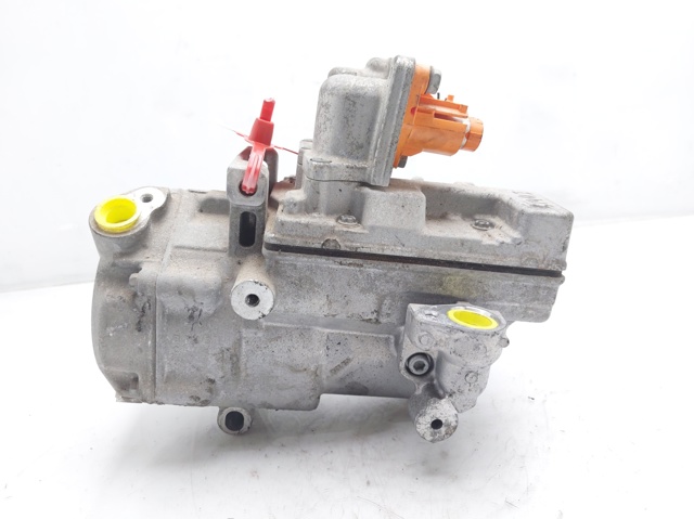 Sprężarka klimatyzacji 926004760R RENAULT