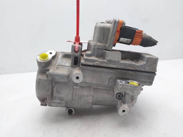 Sprężarka klimatyzacji 926004760R RENAULT