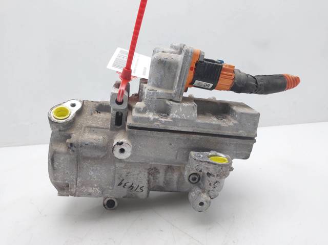 Sprężarka klimatyzacji 926004760R RENAULT