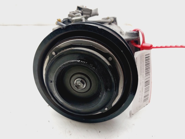 Sprężarka klimatyzacji 926004EA0A NISSAN