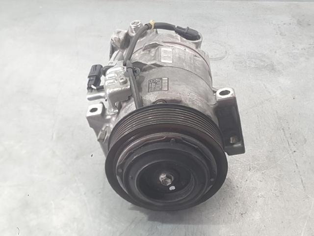 Sprężarka klimatyzacji 926004EB0A RENAULT