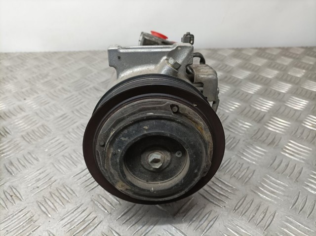 Sprężarka klimatyzacji 926004EB0A RENAULT