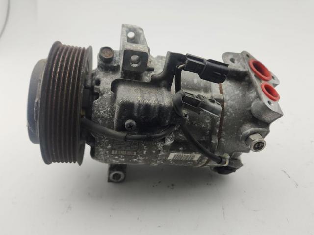 Sprężarka klimatyzacji 926004EB0A RENAULT