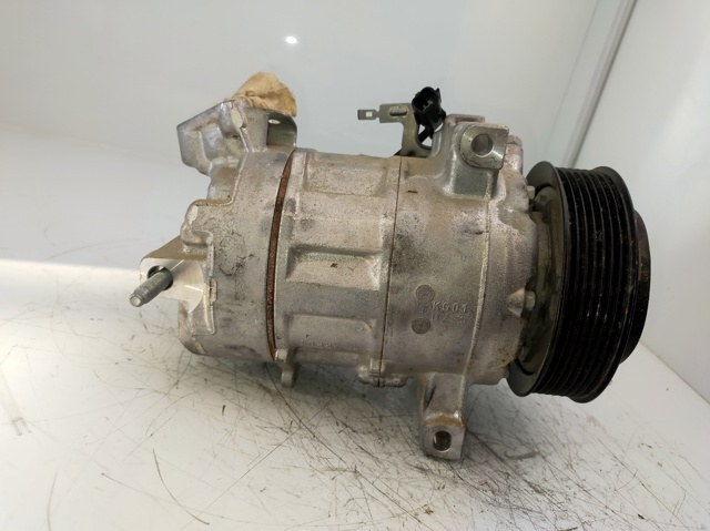 926004EB0A Renault (RVI)