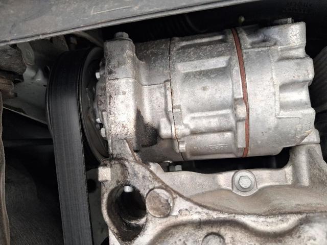 Sprężarka klimatyzacji 926004EB0A RENAULT