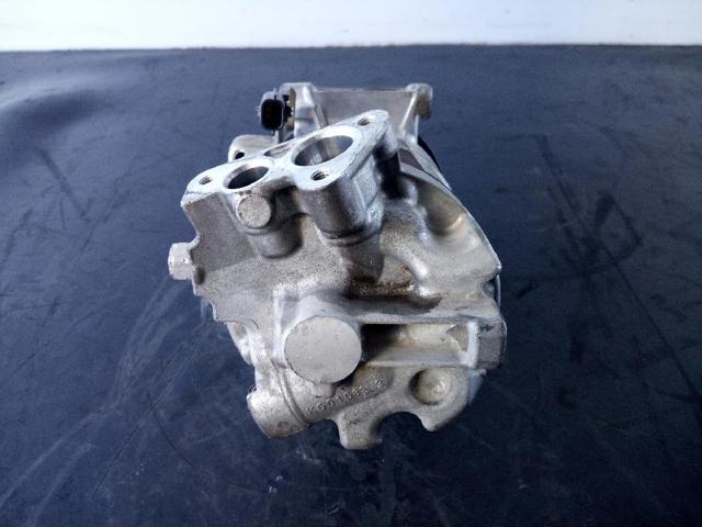 926004EB0A Renault (RVI)