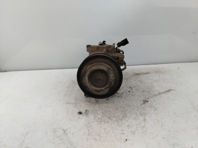 926004EB0A Renault (RVI)