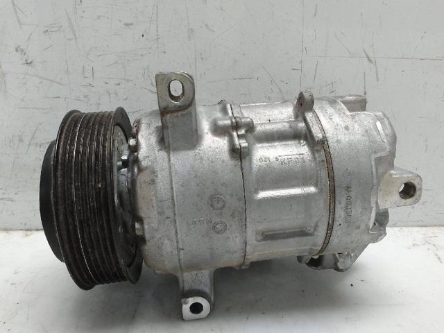 926004EB0A Renault (RVI)