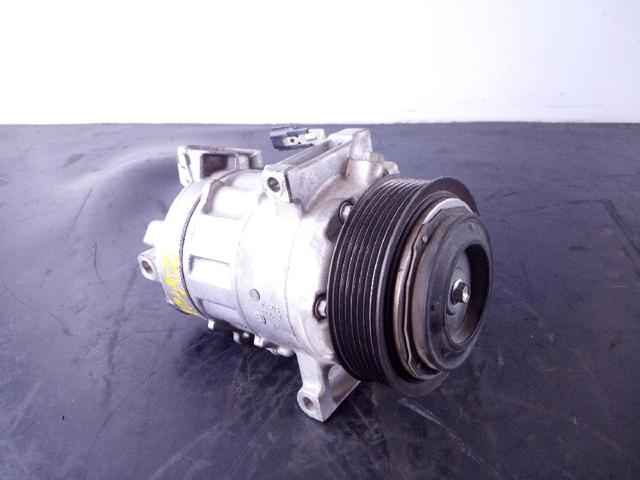 926004EB0A Renault (RVI)