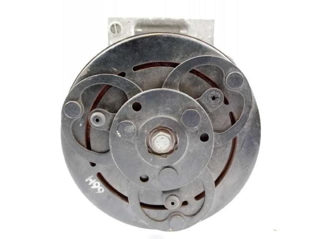 Sprężarka klimatyzacji 926006775R RENAULT