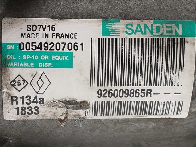Sprężarka klimatyzacji 926009865R NISSAN