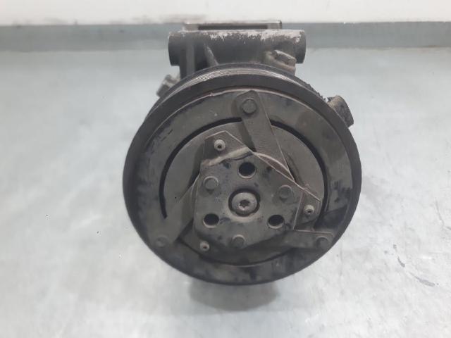 Sprężarka klimatyzacji 926009F510 NISSAN