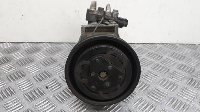 Sprężarka klimatyzacji 92600AX800 NISSAN