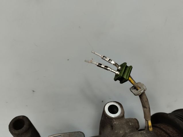 Sprężarka klimatyzacji 92600AZ74A NISSAN