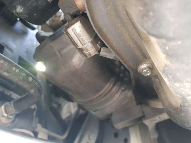 Kompresor klimatyzacji Nissan Versa