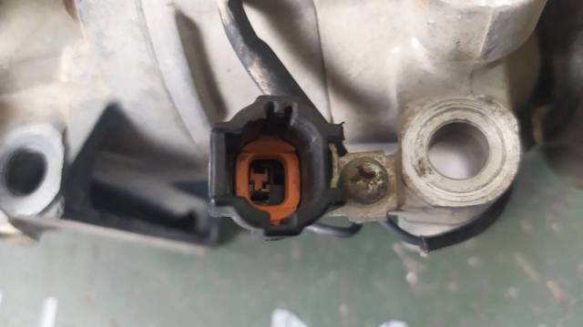 Sprężarka klimatyzacji 92600ES60B NISSAN