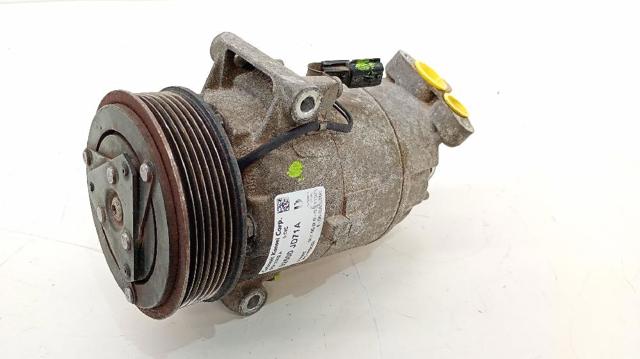 Sprężarka klimatyzacji 92600JD71A NISSAN