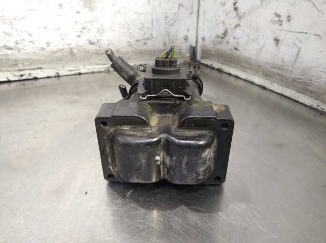 Cewka zapłonowa 928F12024BE FORD