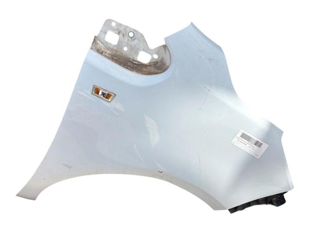 Błotnik przedni prawy 93167924 OPEL