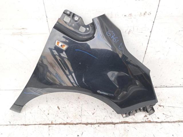 Błotnik przedni prawy 93167924 OPEL