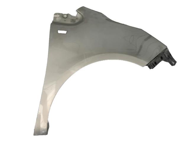 Błotnik przedni prawy 93167924 OPEL