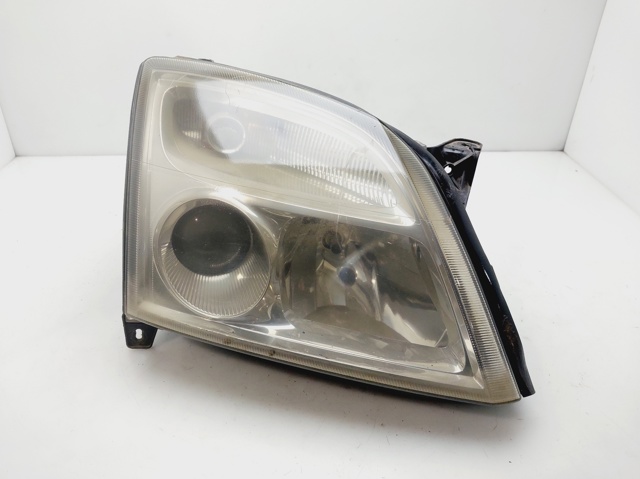 Reflektor prawy 93171429 OPEL