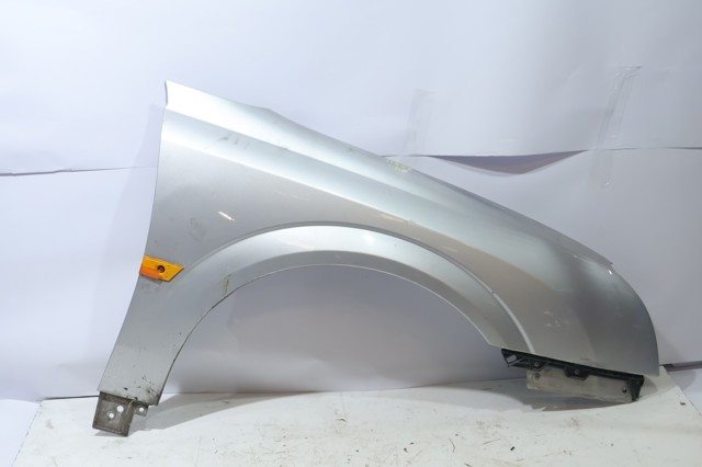 Błotnik przedni prawy 93172025 OPEL