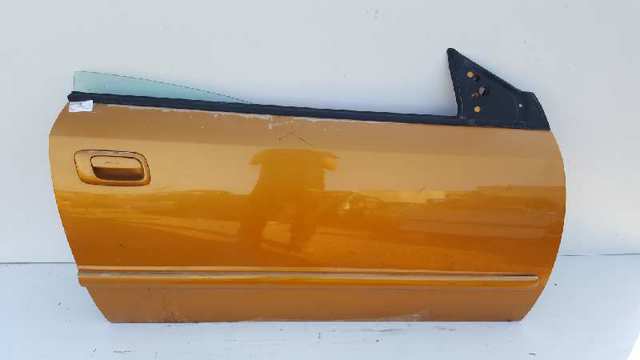 Drzwi przednie prawe 93172120 OPEL