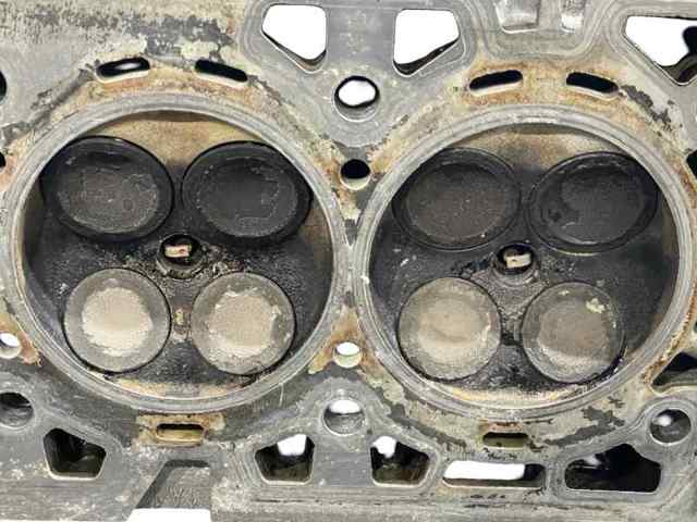 Głowica cylindrów Opel Vectra 36