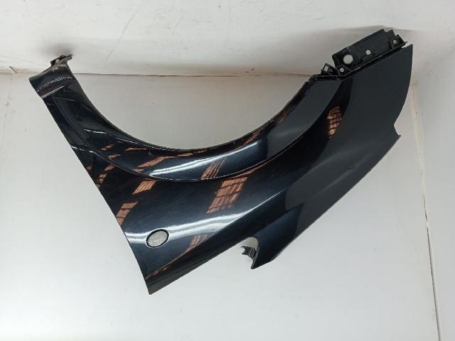 Błotnik przedni prawy 93174467 OPEL