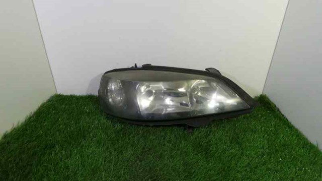 Reflektory Opel Zafira