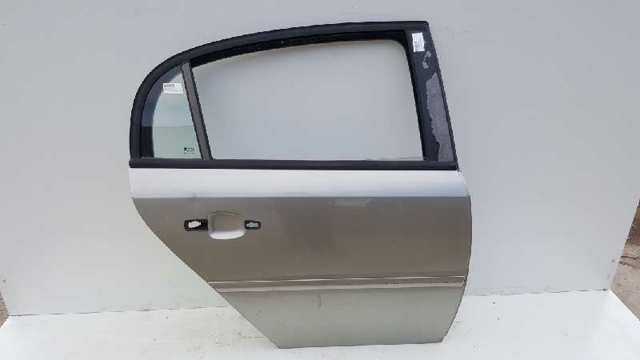 Drzwi tylne prawe 93175837 OPEL